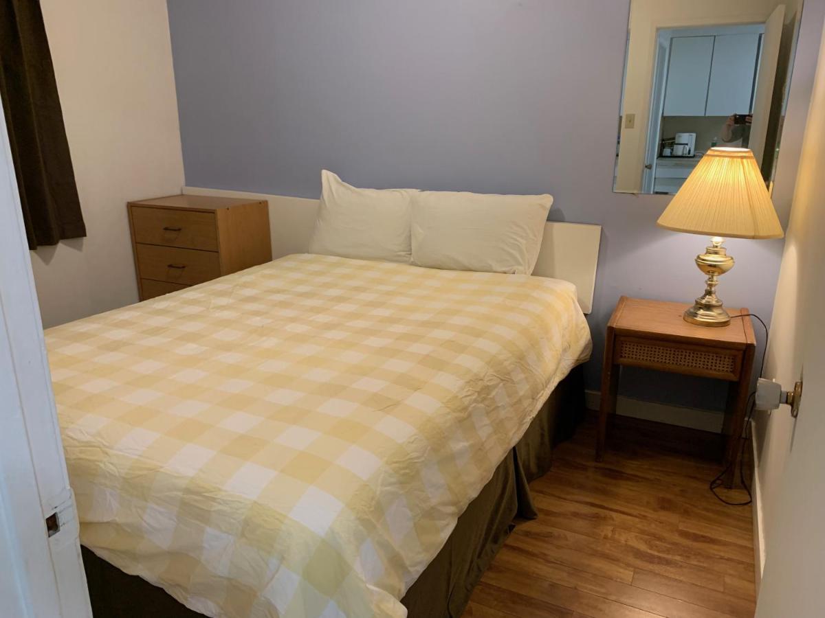 Swiss Sunset Inn Penticton Kültér fotó